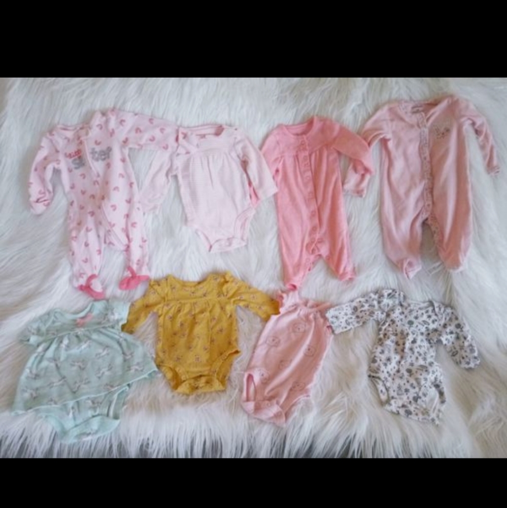 Baby onesies and hats